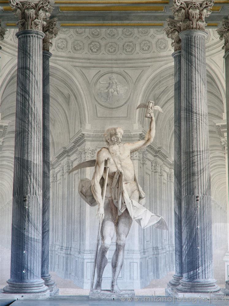 Biella - Allegoria della morte e del tempo che fugge in Palazzo La Marmora